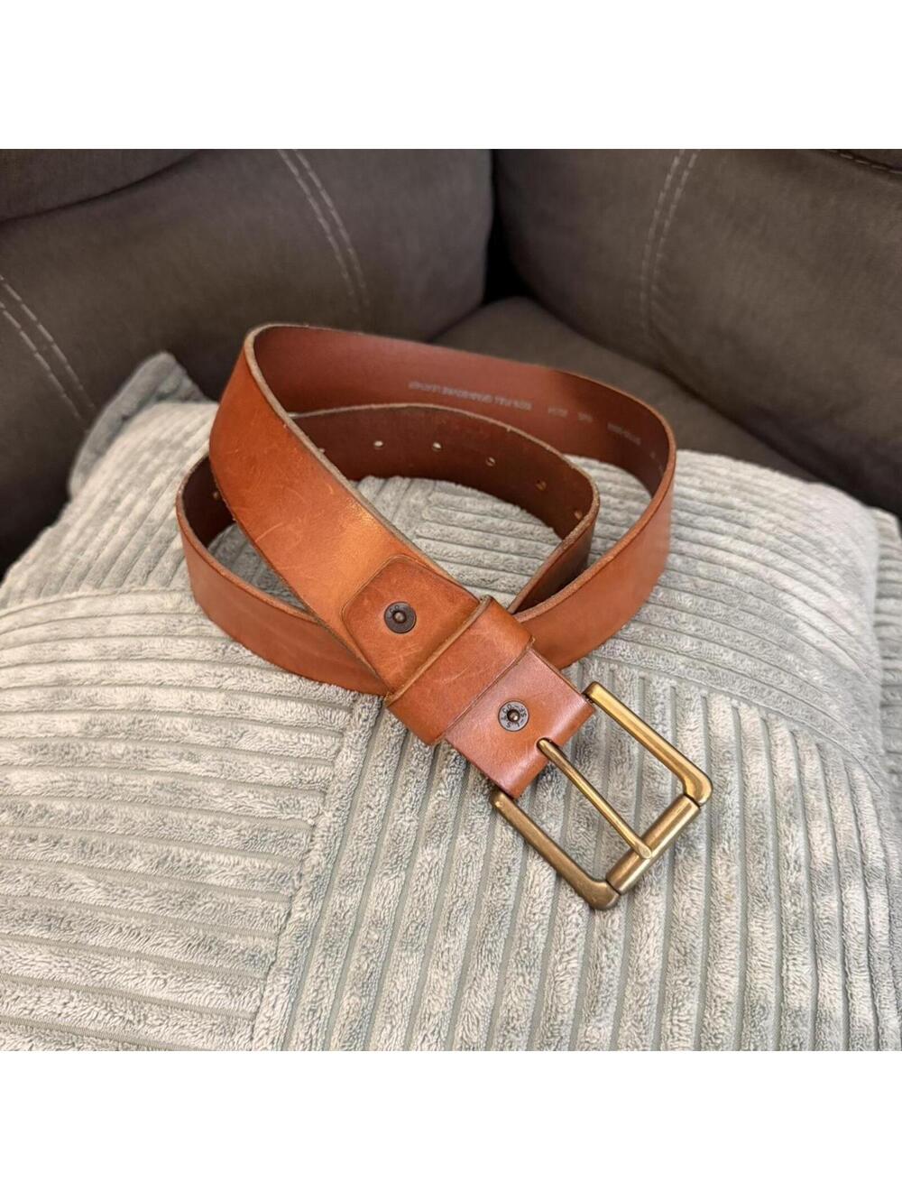 Levi's brown leather belt size 34 #leather #belt